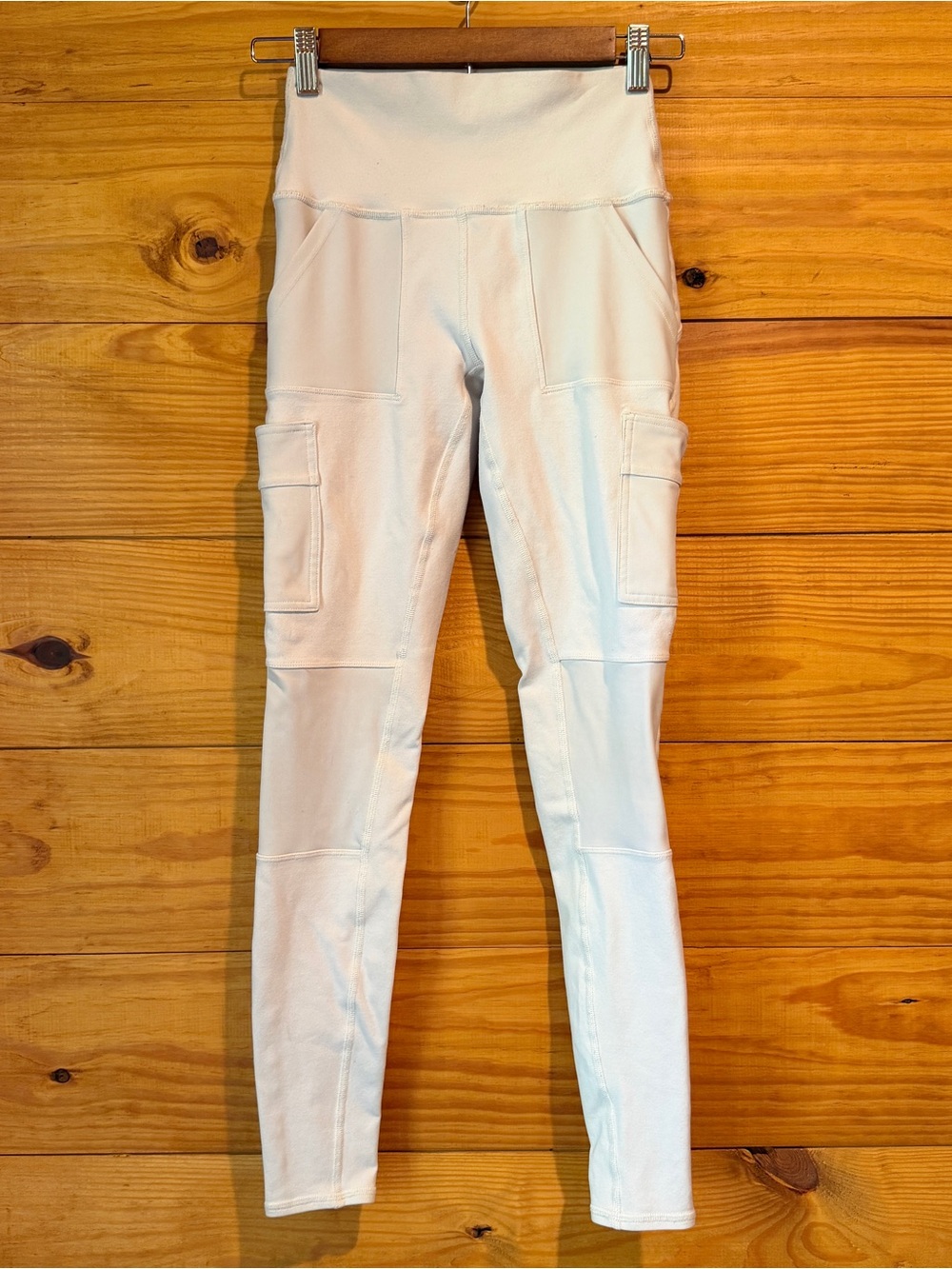 ALO Yoga High Waist Cargo Leggings Bone Ivory Cream White Extra Small XS Workout